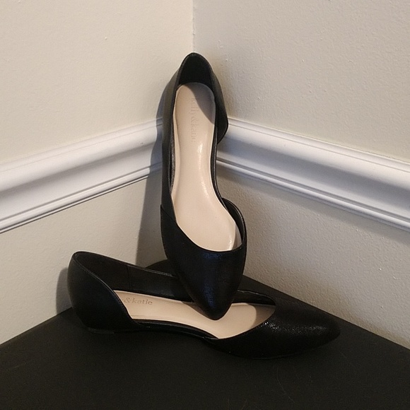 Kelly & Katie Shoes - 🎈Kelly & Katie Leather Flats, EUC, Sz 9